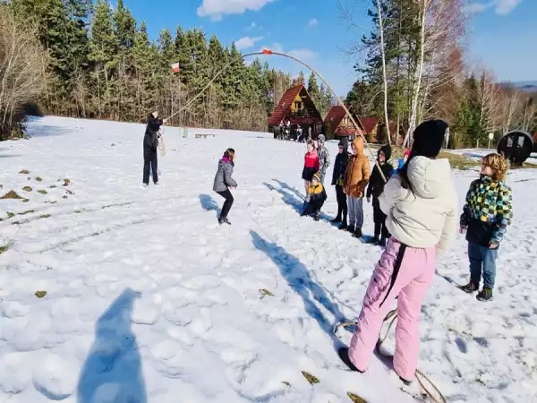 Lesko Zimowisko i obóz paintballowy - Komandos Junior