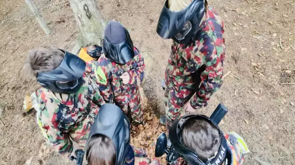 Lesko Zimowisko i obóz paintballowy - Komandos Junior