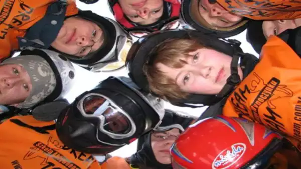 Obóz narciarsko-snowboardowy Dream Team 2025