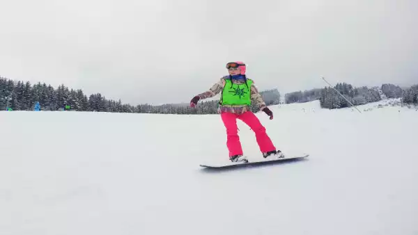 Obóz snowboardowy na Chopoku 2025 - Skipass w cenie!