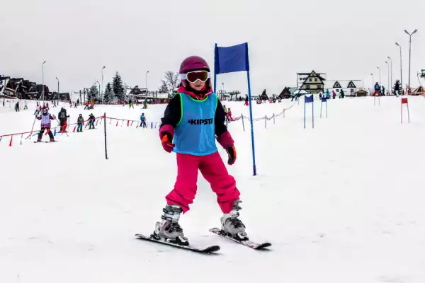 Poronin Pierwsze kroki z nartami - Zimowisko dla początkujących - Karnety w cenie